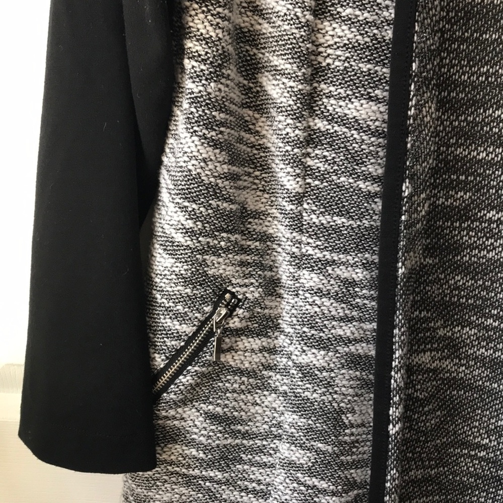 Jacket - Picture 3 of 4